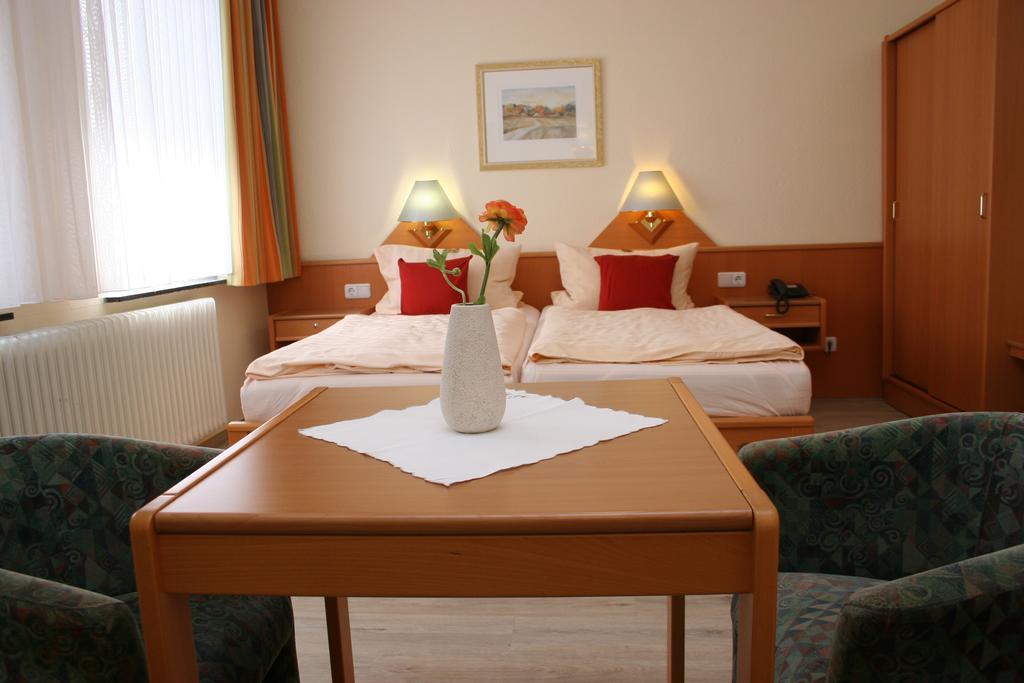 Hotel Petersen Bad Zwischenahn Bagian luar foto